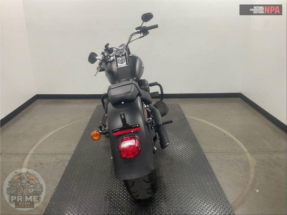 2015 Harley-Davidson FLSTFB FAT BOY LO — фото 4