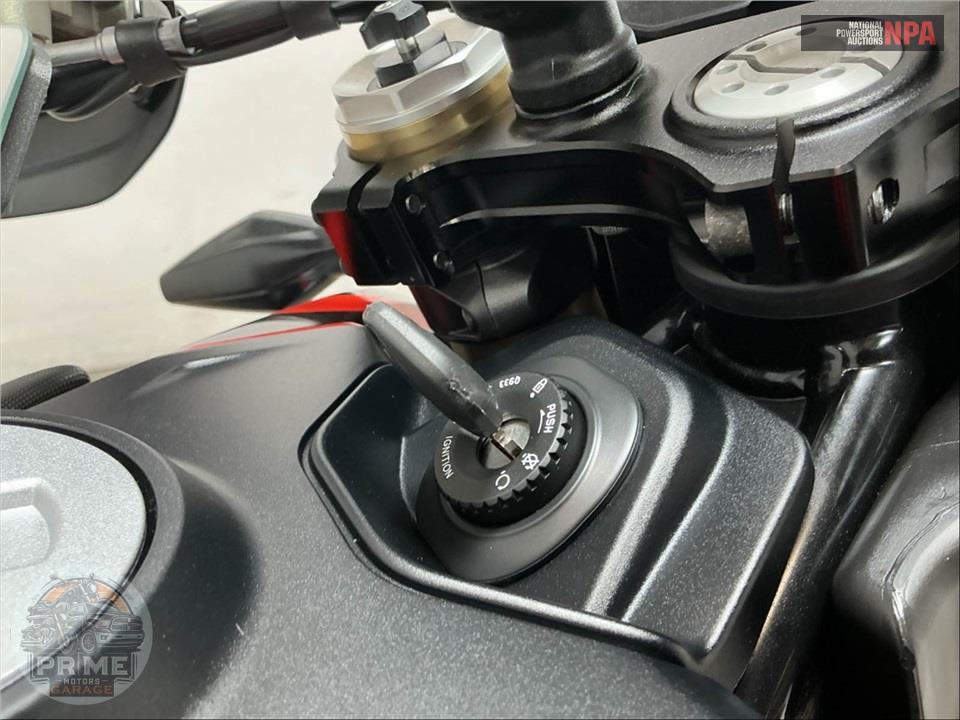 2025 Ducati HYPERMOTARD 698 RVE — фото 10