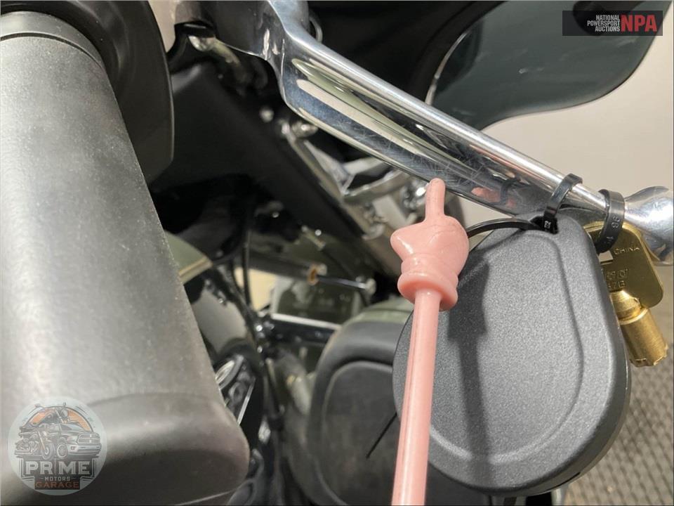 2021 Harley-Davidson FLHTCUTG TRI GLIDE ULTRA CLASSIC — фото 29