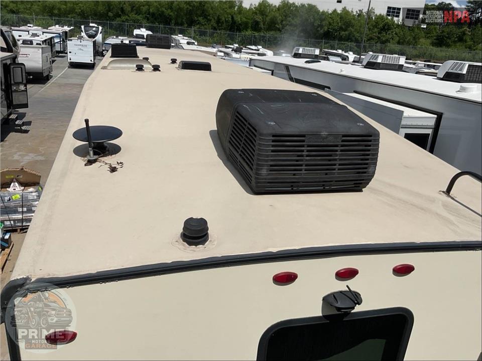 2020 Sierra By Forest River M-379FLOK - FIFTH WHEEL SERIES — фото 34