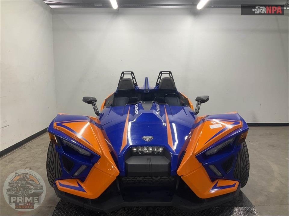 2021 Polaris SLINGSHOT R AUTODRIVE — фото 2