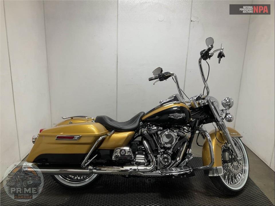 2017 HARLEY-DAVIDSON FLHR ROAD KING