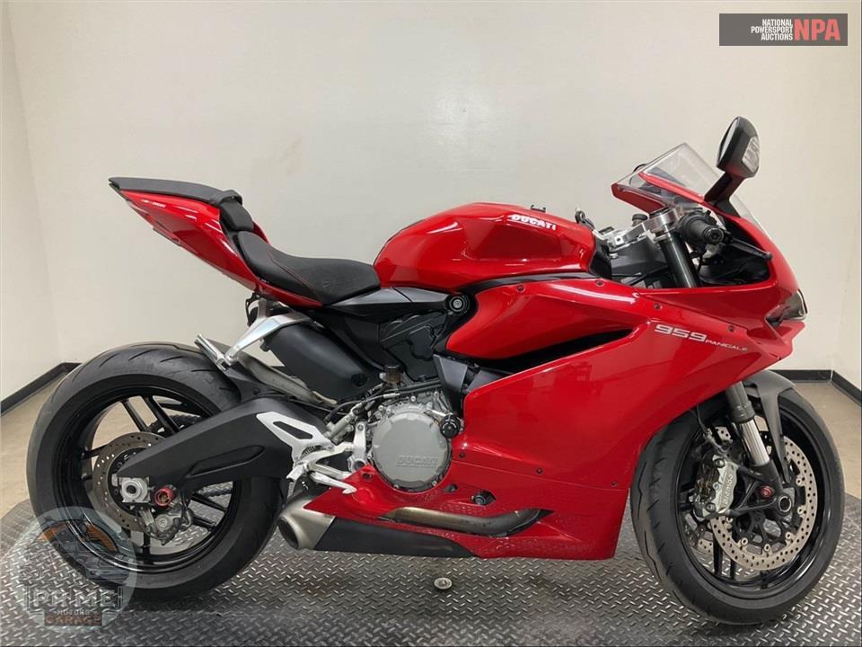 2016 DUCATI 959 RED