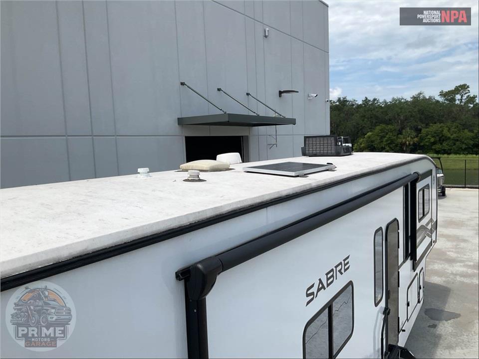 2025 Sabre By Forest River M-37FLL - FIFTH WHEEL SERIES — фото 19