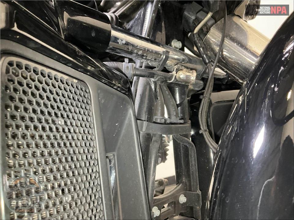 2022 Harley-Davidson FLHTK ULTRA LIMITED — фото 11