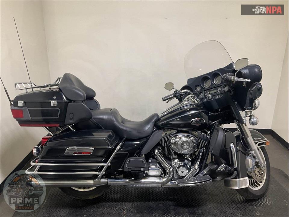 2013 Harley-Davidson FLHTCU UL CLSC EL GLIDE — фото 1