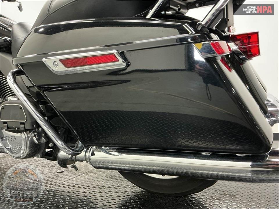2019 Harley-Davidson FLHTK ULTRA LIMITED — фото 21