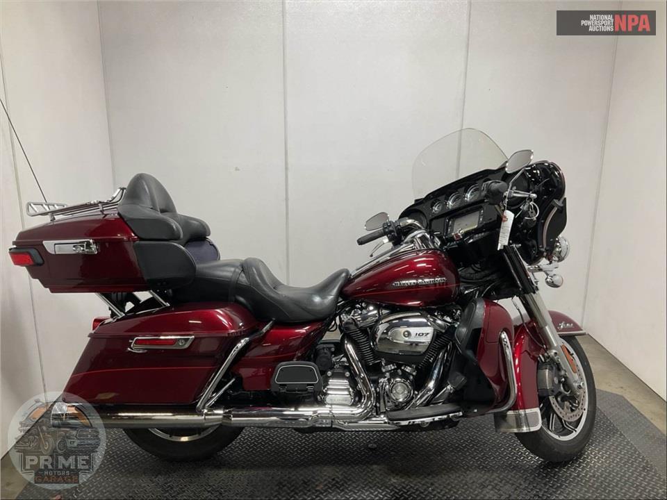 2017 Harley-Davidson FLHTK ULTRA LIMITED — фото 1