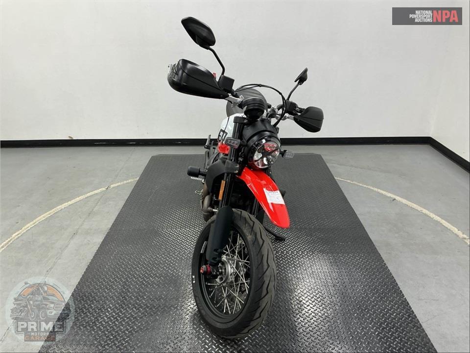 2022 Ducati SCRAMBLER URBAN MOTARD — фото 2
