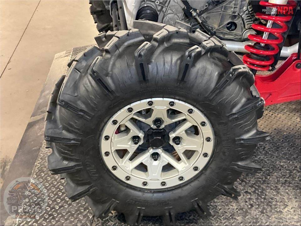2025 Can-Am MAVERICK X3 X MR 72" TURBO RR — фото 23