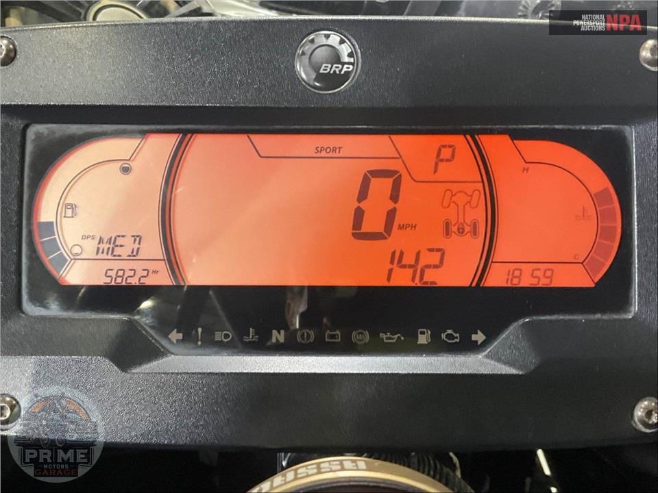 2021 Can-Am MAVERICK X3 MAX X RS TURBO RR — фото 6