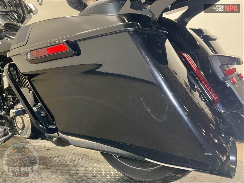 2016 Harley-Davidson FLHXSE CVO STREET GLIDE SPECIAL — фото 21