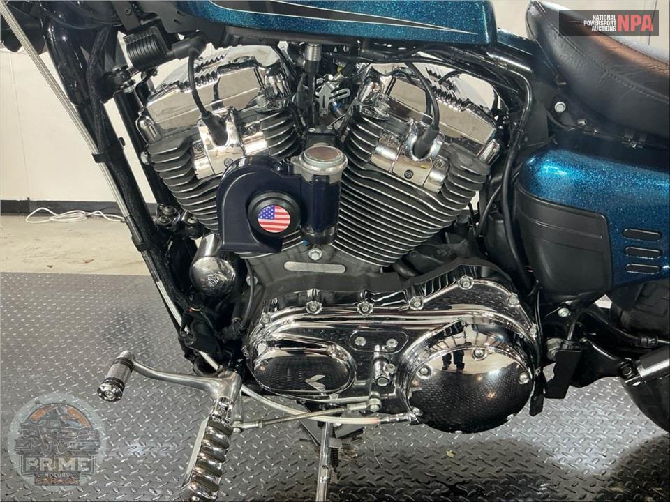 2015 Harley-Davidson XL1200V SEVENTY-TWO — фото 7