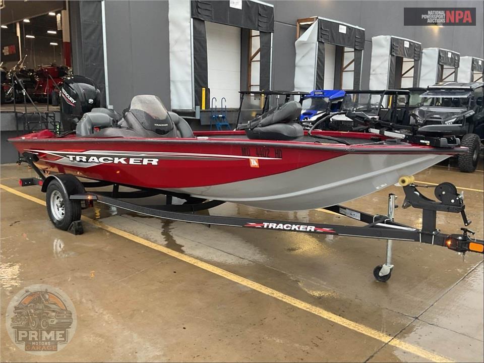 2022 Tracker Marine PRO TEAM 175 TXW(**) — фото 1
