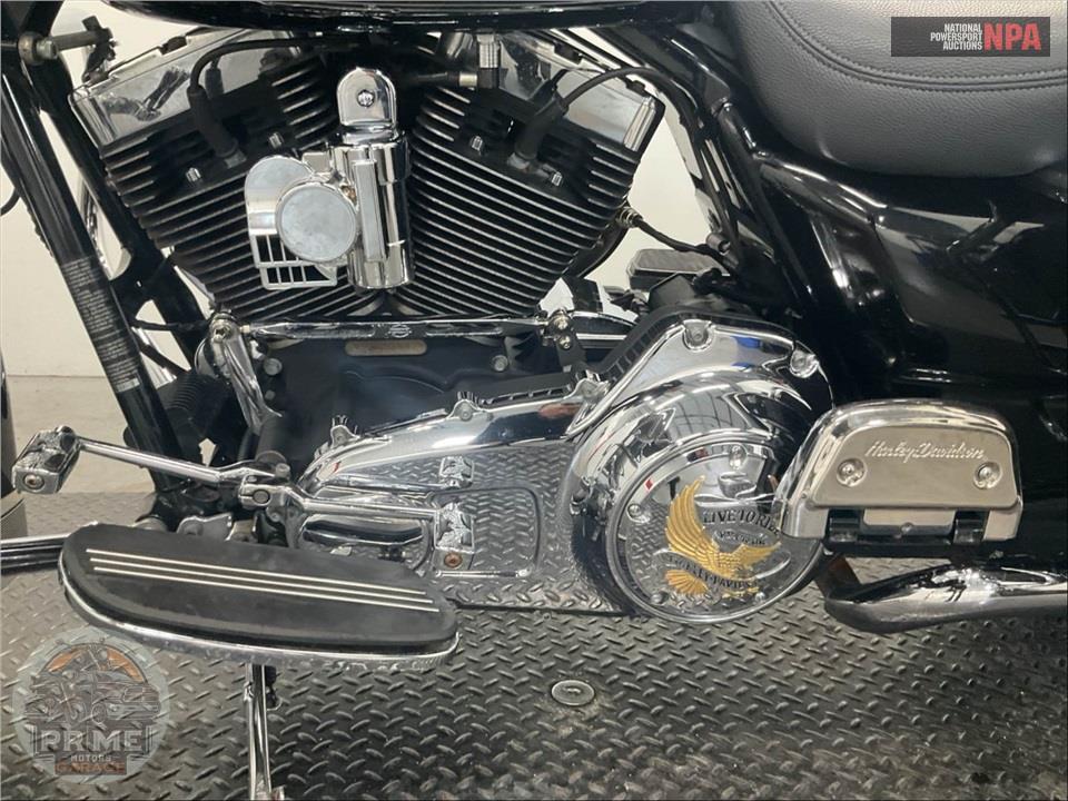 2009 Harley-Davidson FLHTC ELECTRA GLIDE CLASSIC — фото 7