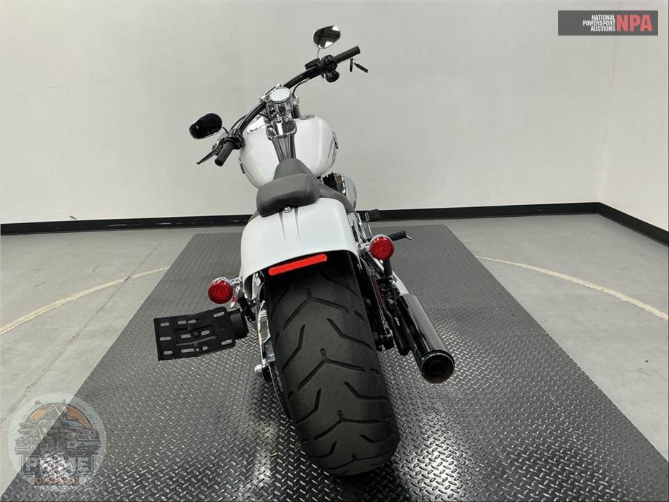 2017 Harley-Davidson FXSB BREAKOUT — фото 4