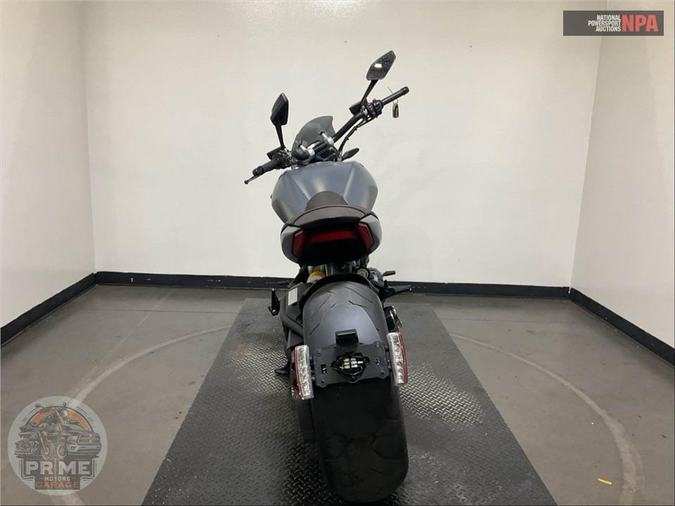 2019 Ducati XDIAVEL (MATT LIQUID CONCRETE GREY) — фото 4