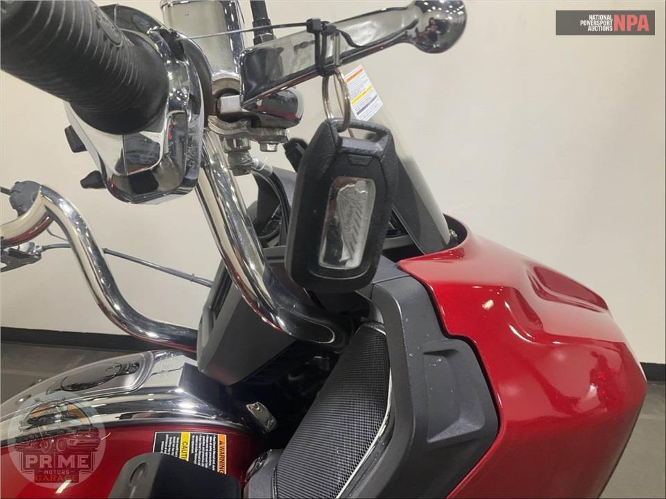 2020 Indian Motorcycle CHALLENGER LIMITED — фото 12
