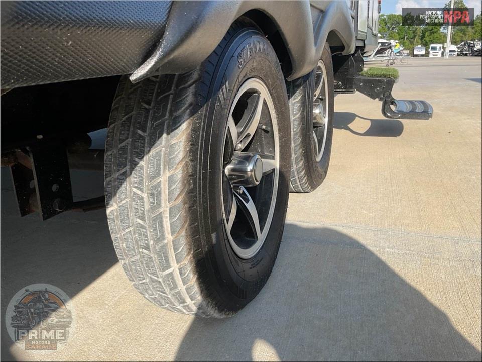 2019 Kodiak By Dutchmen M-201QB - ULTRA LITE SERIES — фото 28