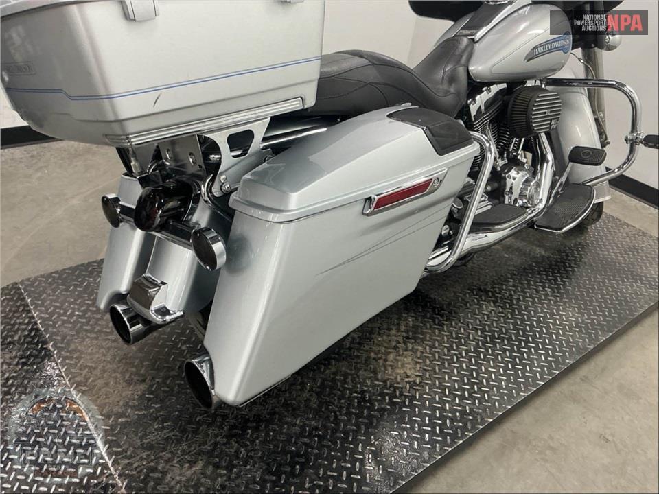 2006 Harley-Davidson FLHTCI ELECTRA GLIDE CLASSIC — фото 24