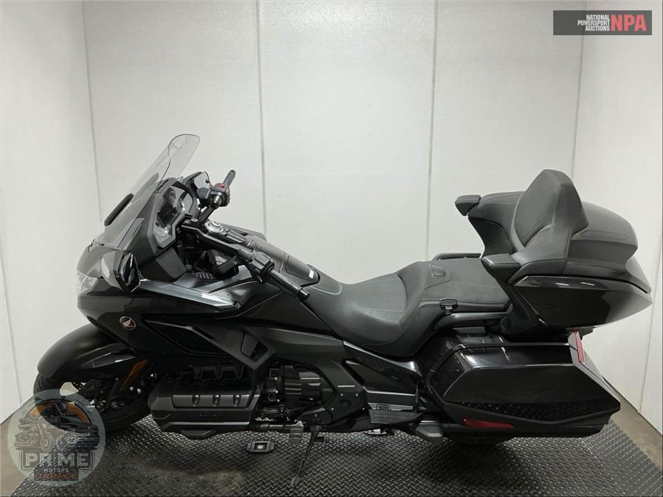 2021 Honda GL1800D GOLDWING TOUR DCT — фото 3