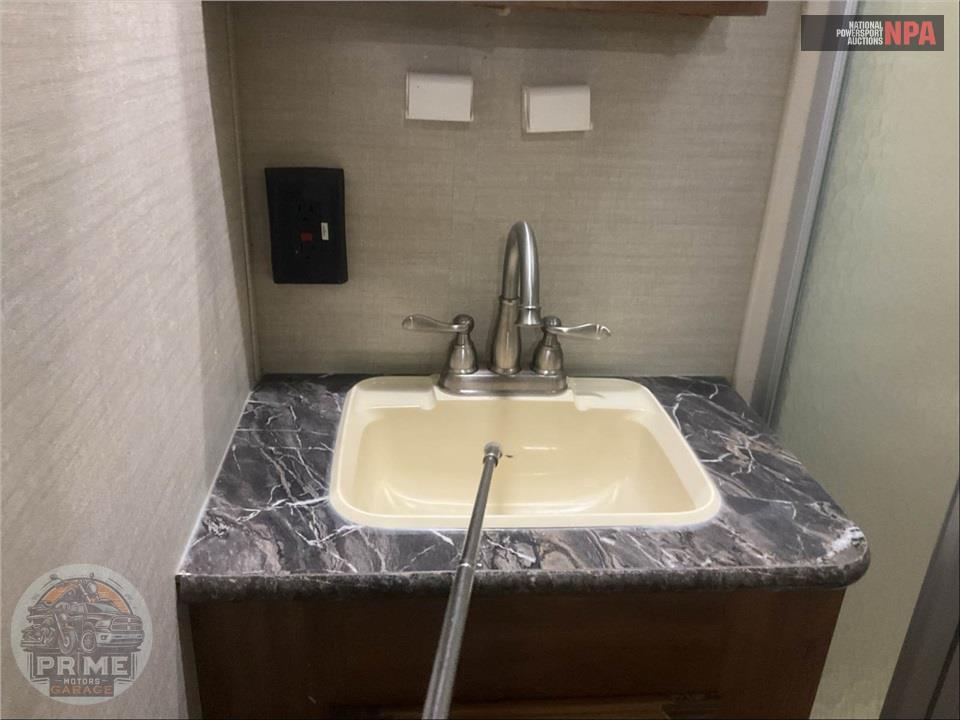 2017 Keystone Rv M-38 BH - SPRINGDALE SERIES — фото 19