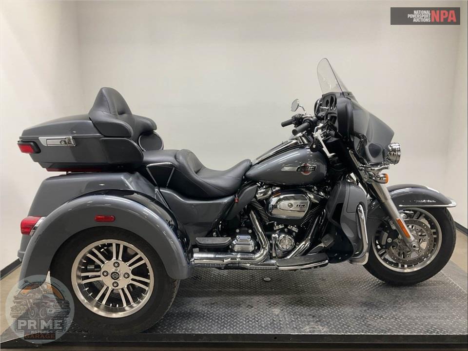 2022 Harley-Davidson FLHTCUTG TRI GLIDE ULTRA CLASSIC — фото 1