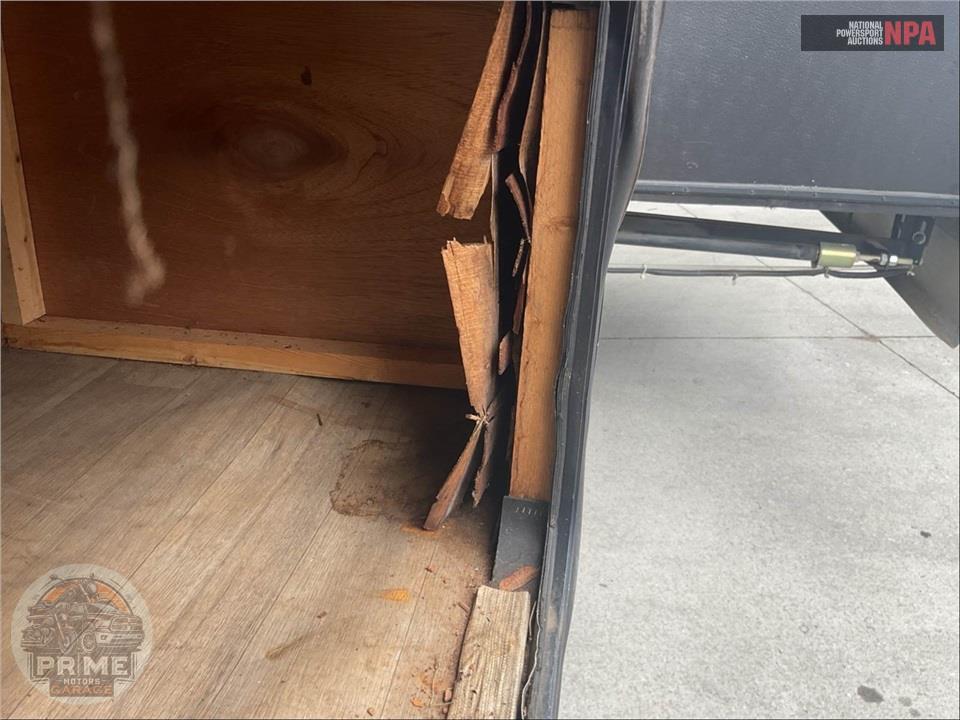 2018 Coleman By Dutchmen M-300TQ - LANTERN TOY HAULER SERIES — фото 41