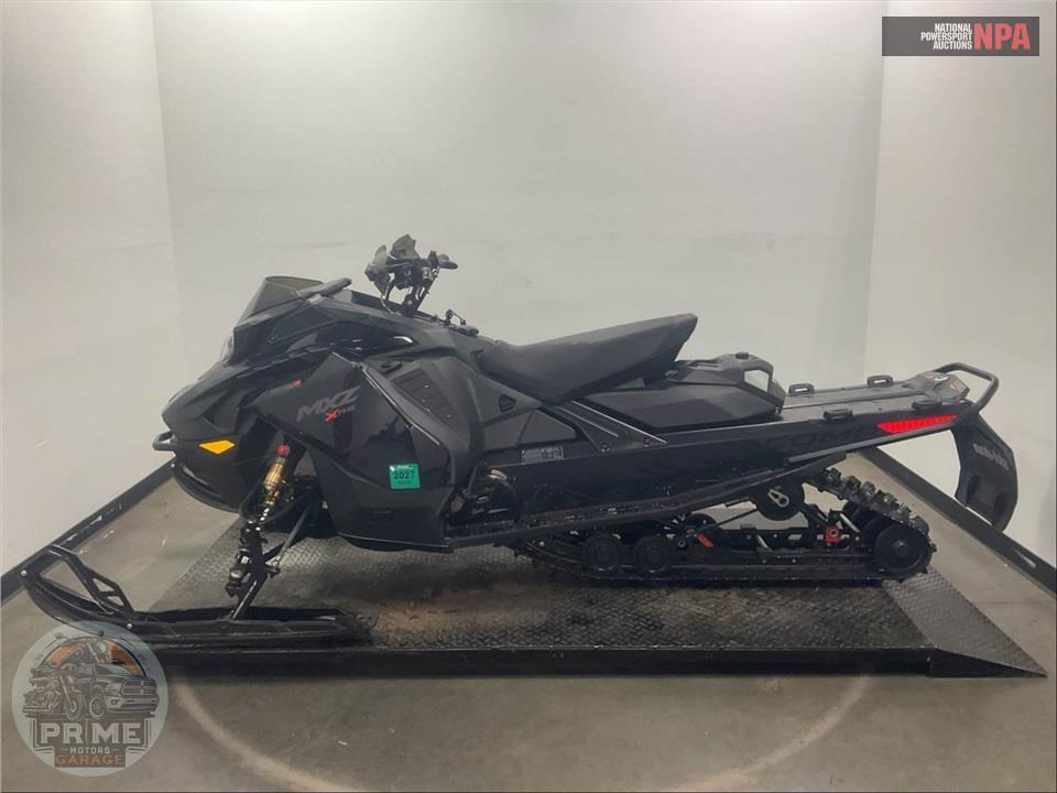 2025 Ski-Doo MXZ X-RS WITH COMPETITION PACKAGE 850 E-TEC TURBO 137 1.25 — фото 3