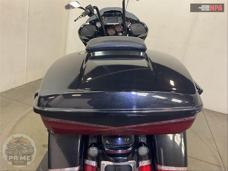 2018 Harley-Davidson FLTRXS ROAD GLIDE SPECIAL — фото 23