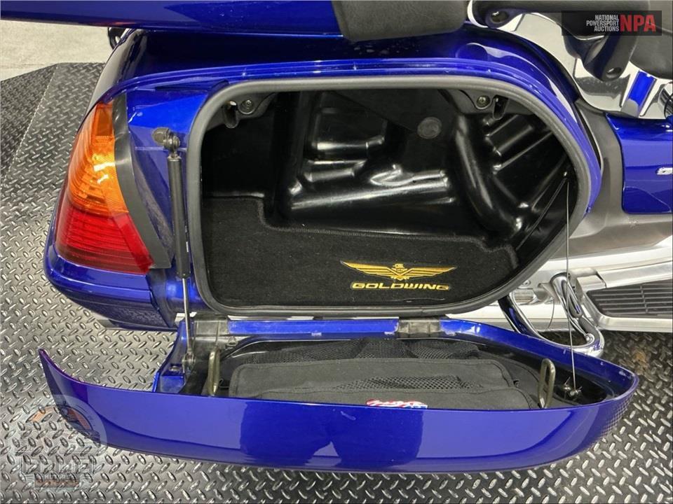 2005 Honda GL18005 GOLDWING — фото 32