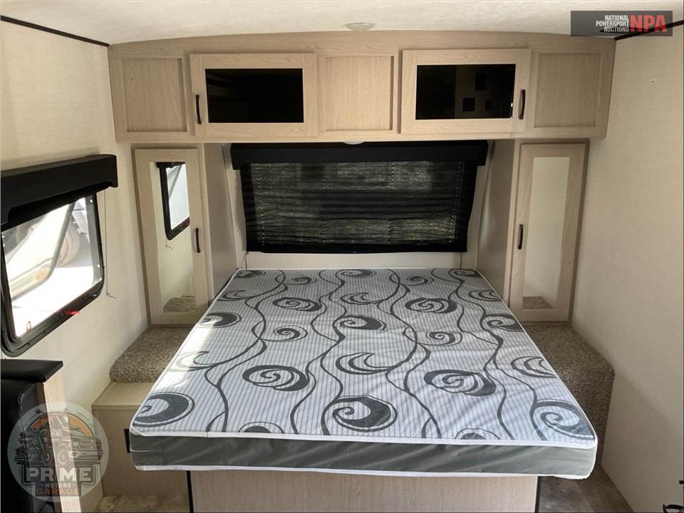2023 Apex By Coachmen M-191 RBS - NANO SERIES — фото 12