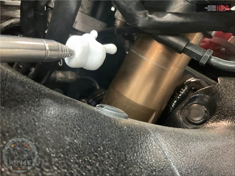 2004 Suzuki GSX1300RK4 HAYABUSA — фото 35