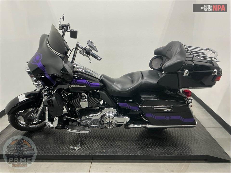2009 Harley-Davidson FLHX STREET GLIDE — фото 3