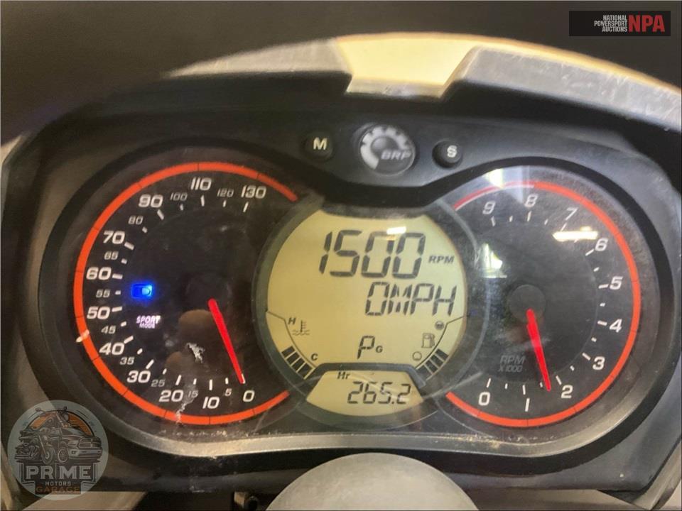 2018 Can-Am COMMANDER 1000R LIMITED — фото 6