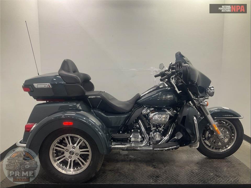 2020 Harley-Davidson FLHTCUTG TRI GLIDE ULTRA — фото 1