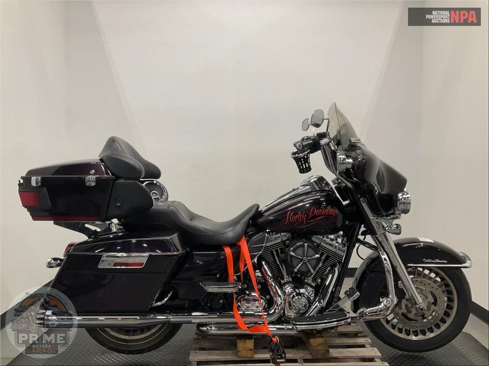2013 HARLEY-DAVIDSON FLHTCU UL CLSC EL GLIDE