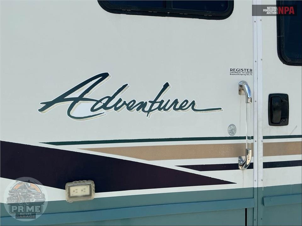 2004 Winnebago M-38G-Ford (**) Adventurer Series — фото 6