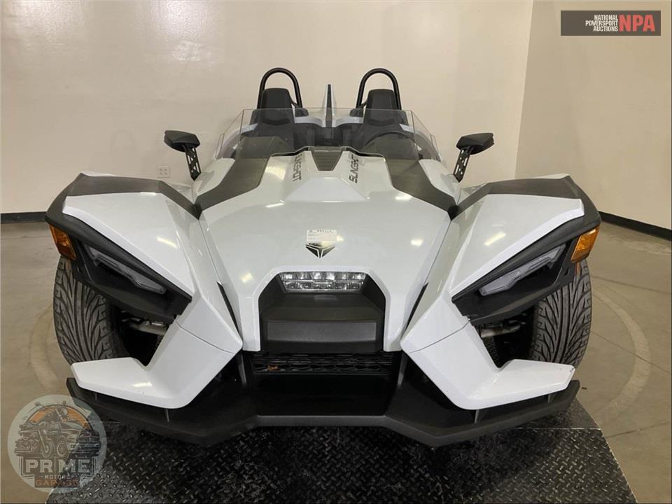 2024 Polaris SLINGSHOT S WITH TECHNOLOGY PACKAGE 1 AUTODRIVE — фото 2