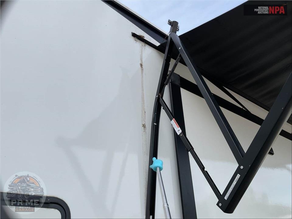 2021 Sabre By Forest River M-38DBQ - FIFTH WHEEL SERIES — фото 43
