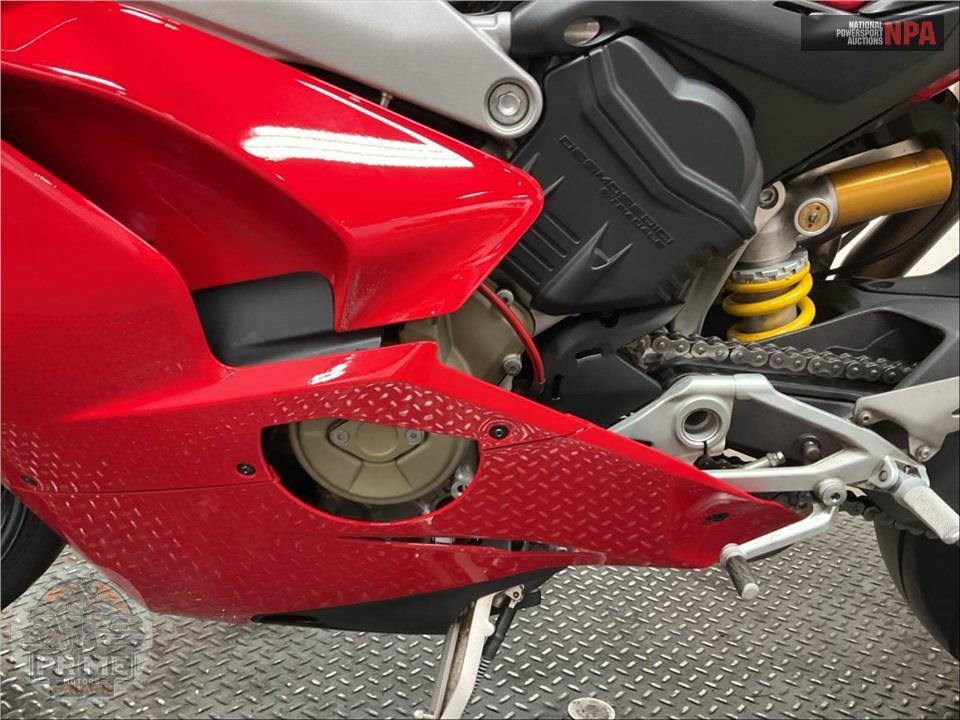 2018 Ducati PANIGALE V4 — фото 7