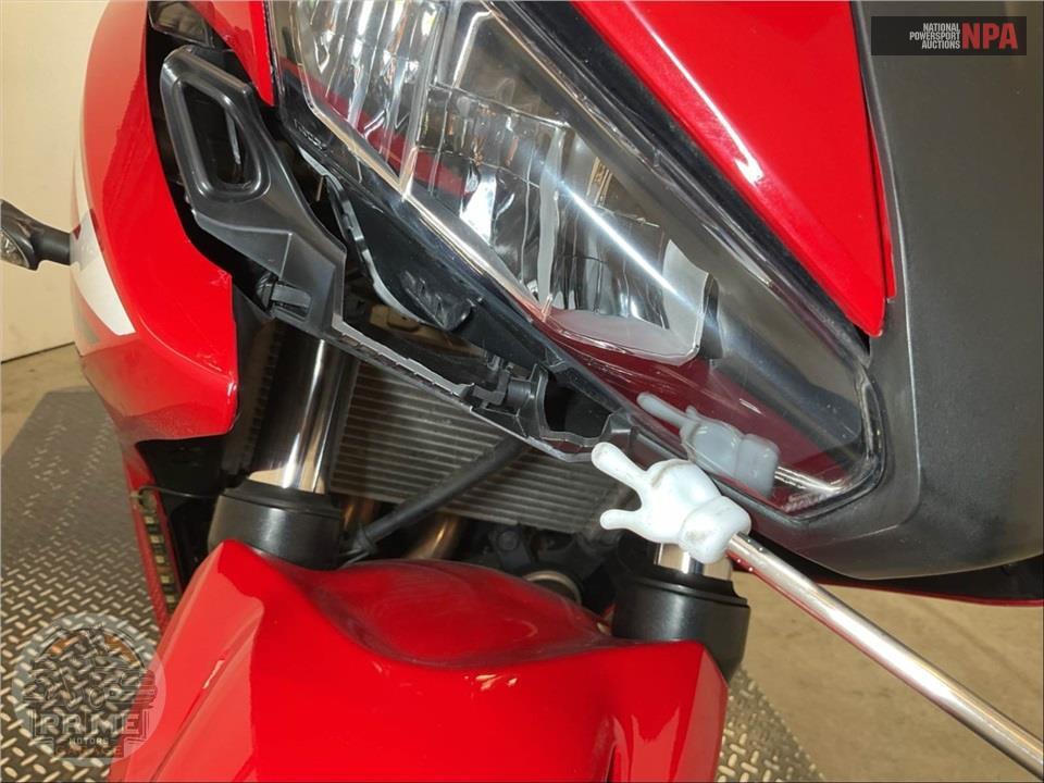 2017 Honda CBR500RH — фото 23