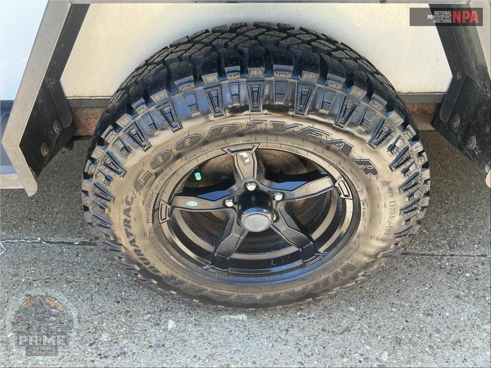 2022 No Boundaries M-10.6 - 10 TOY HAULER SERIES — фото 24