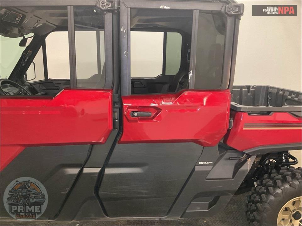 2025 Can-Am DEFENDER MAX LIMITED CAB HD10 — фото 45