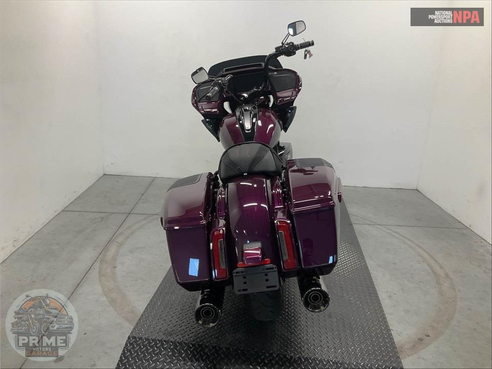 2025 Harley-Davidson FLTRXSE CVO ROAD GLIDE — фото 4