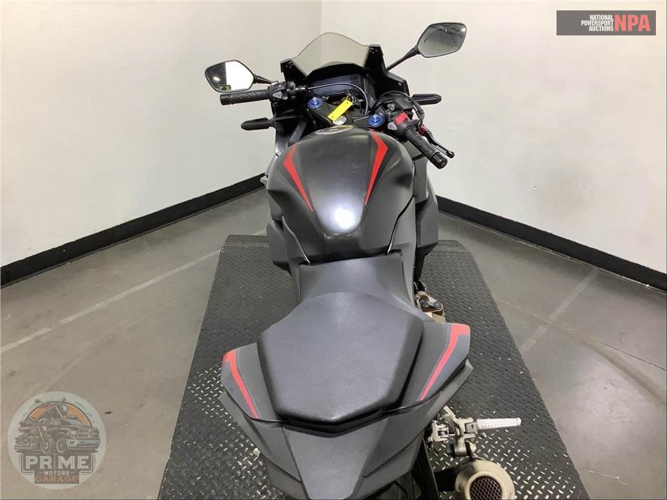 2020 Honda CBR500R — фото 18