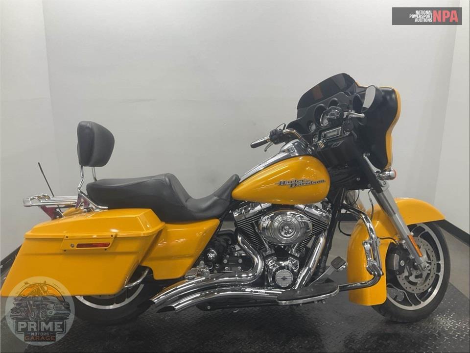 2013 Harley-Davidson FLHX STREET GLIDE — фото 1
