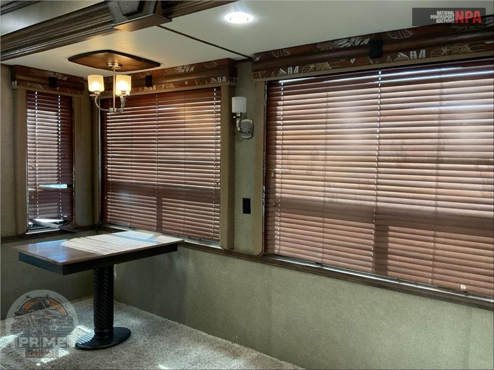 2016 Keystone Rv M-3600 RS - ALPINE FIFTH WHEEL SERIES — фото 8