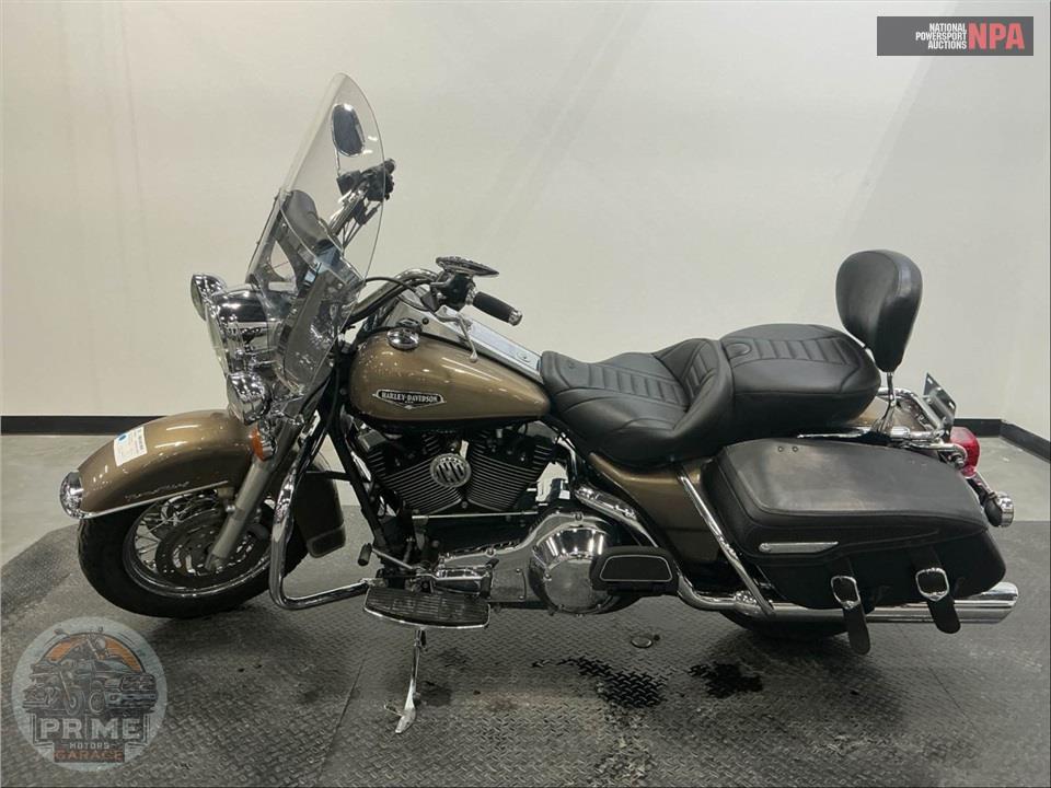 2004 Harley-Davidson FLHRCI ROAD KING CLASSIC — фото 3