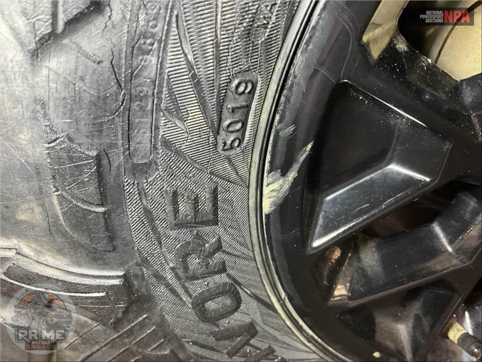 2023 Can-Am MAVERICK X3 DS TURBO 64 — фото 32